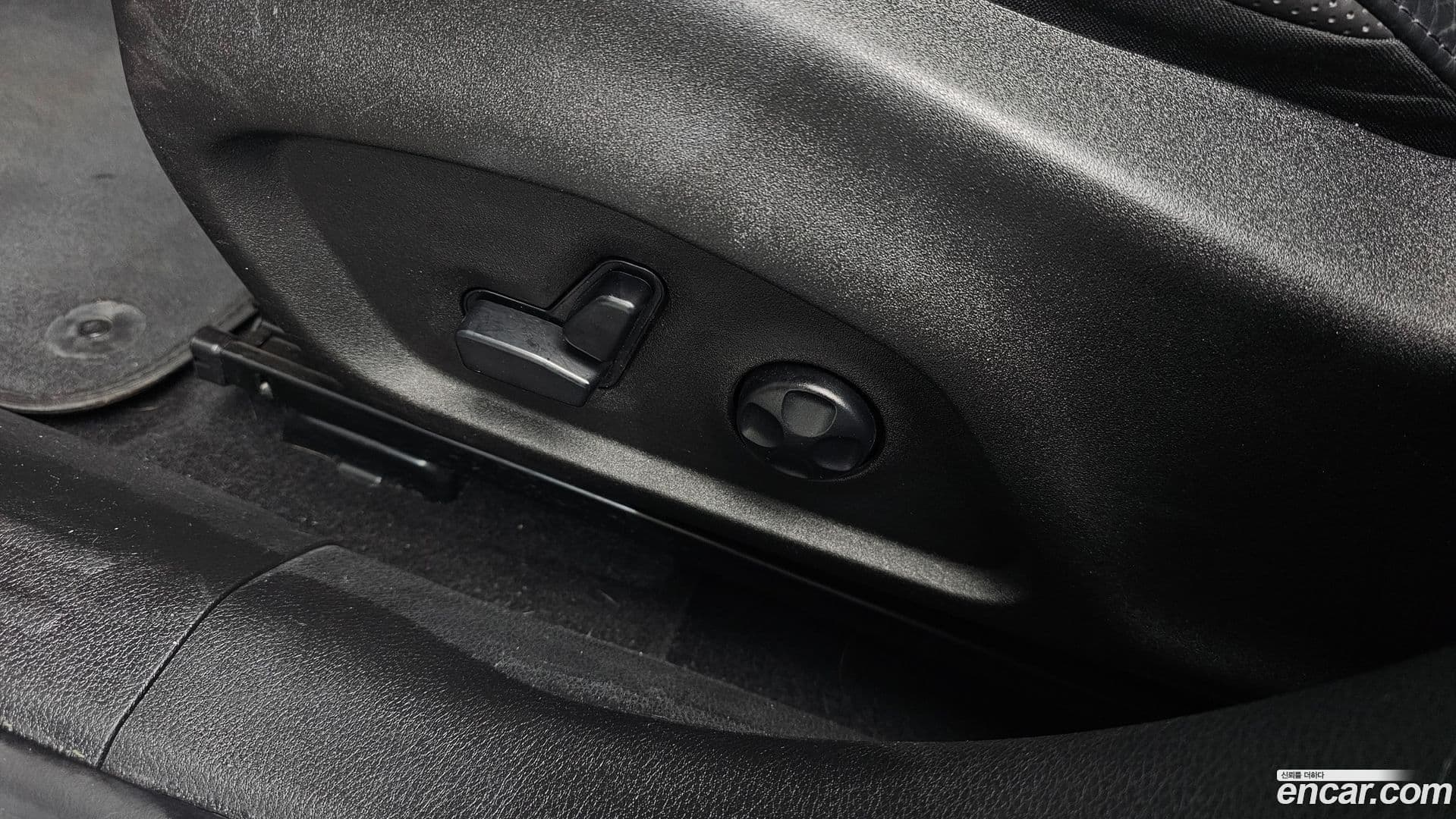 Main__Slider__Photo:Renegade Jeep 2021.6-17