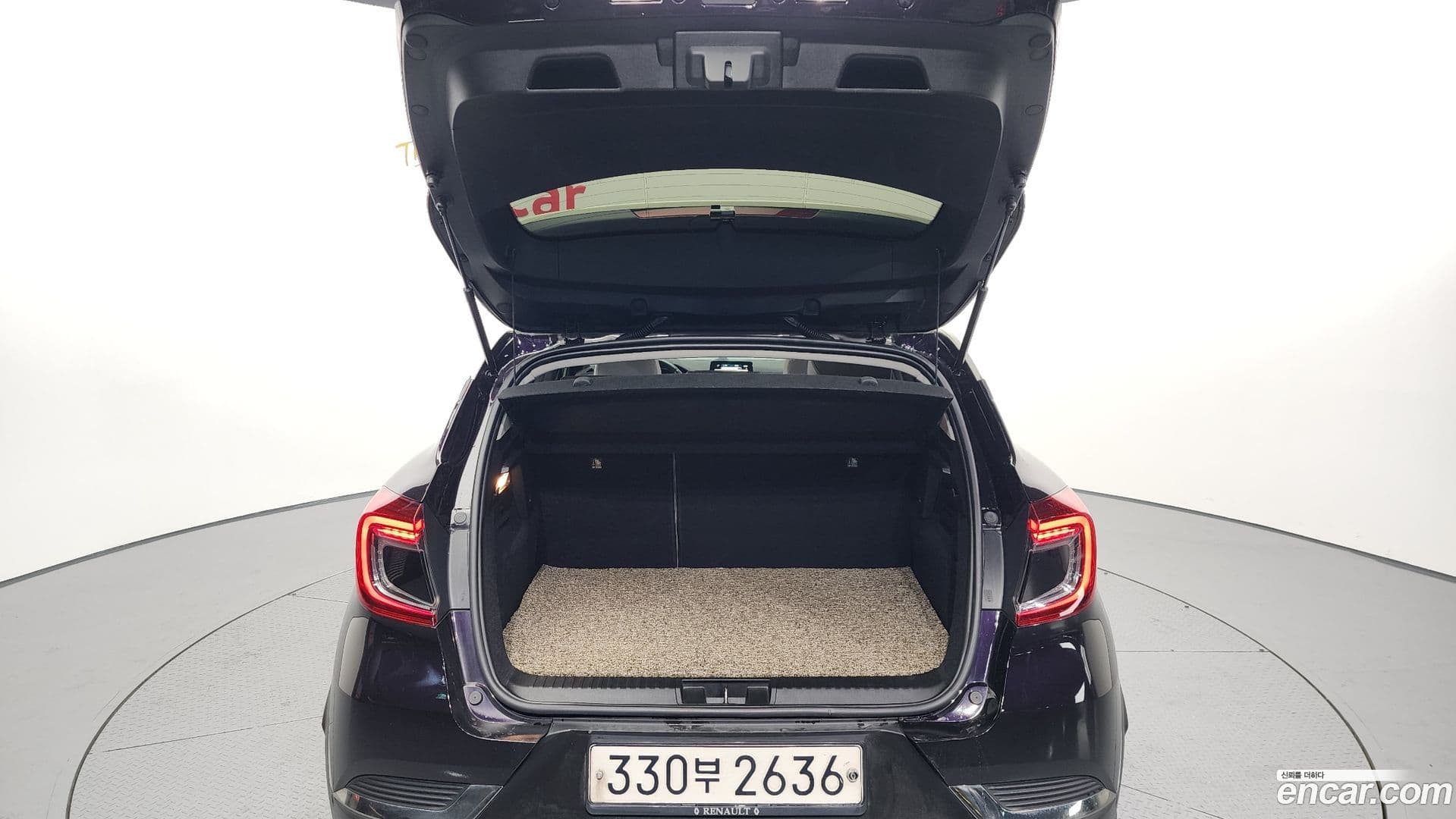 Main__Slider__Photo:Captur Renault-KoreaSamsung 2020.6-19