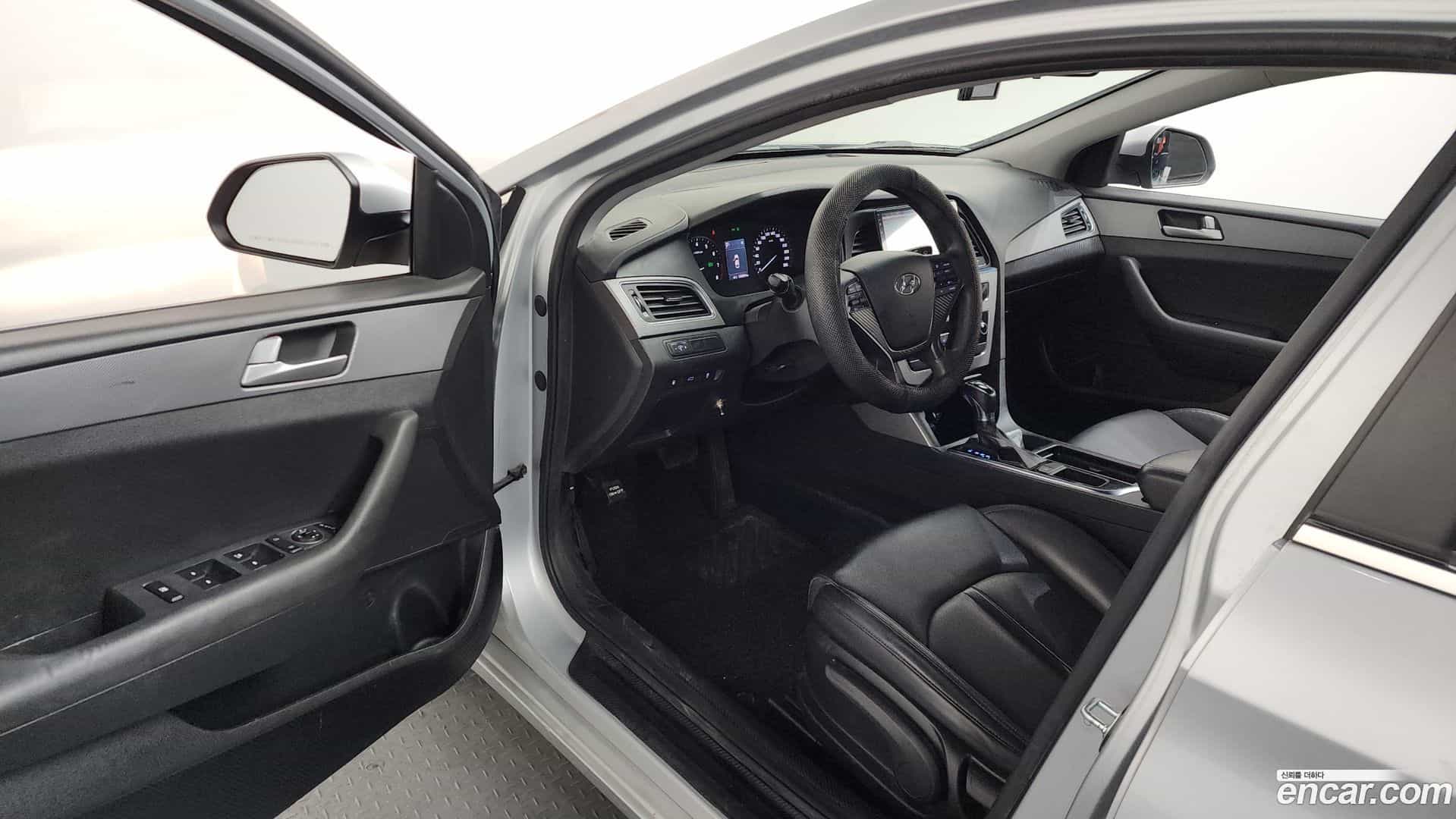 Sonata Hyundai 2017.4-INNER-010