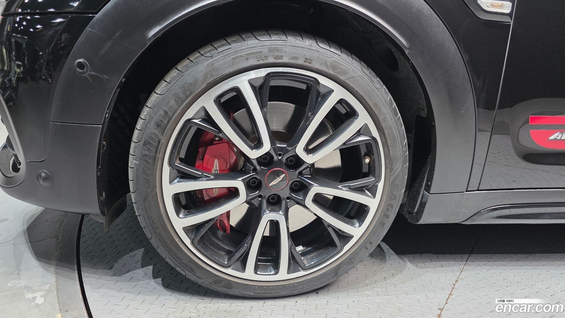 Main__Slider__Photo:Countryman Mini 2021.8-4