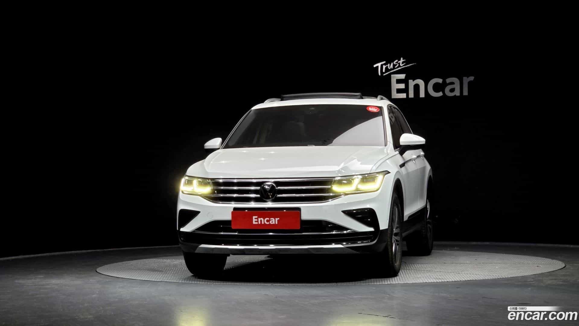 Tiguan Volkswagen 2022.11-OUTER-003