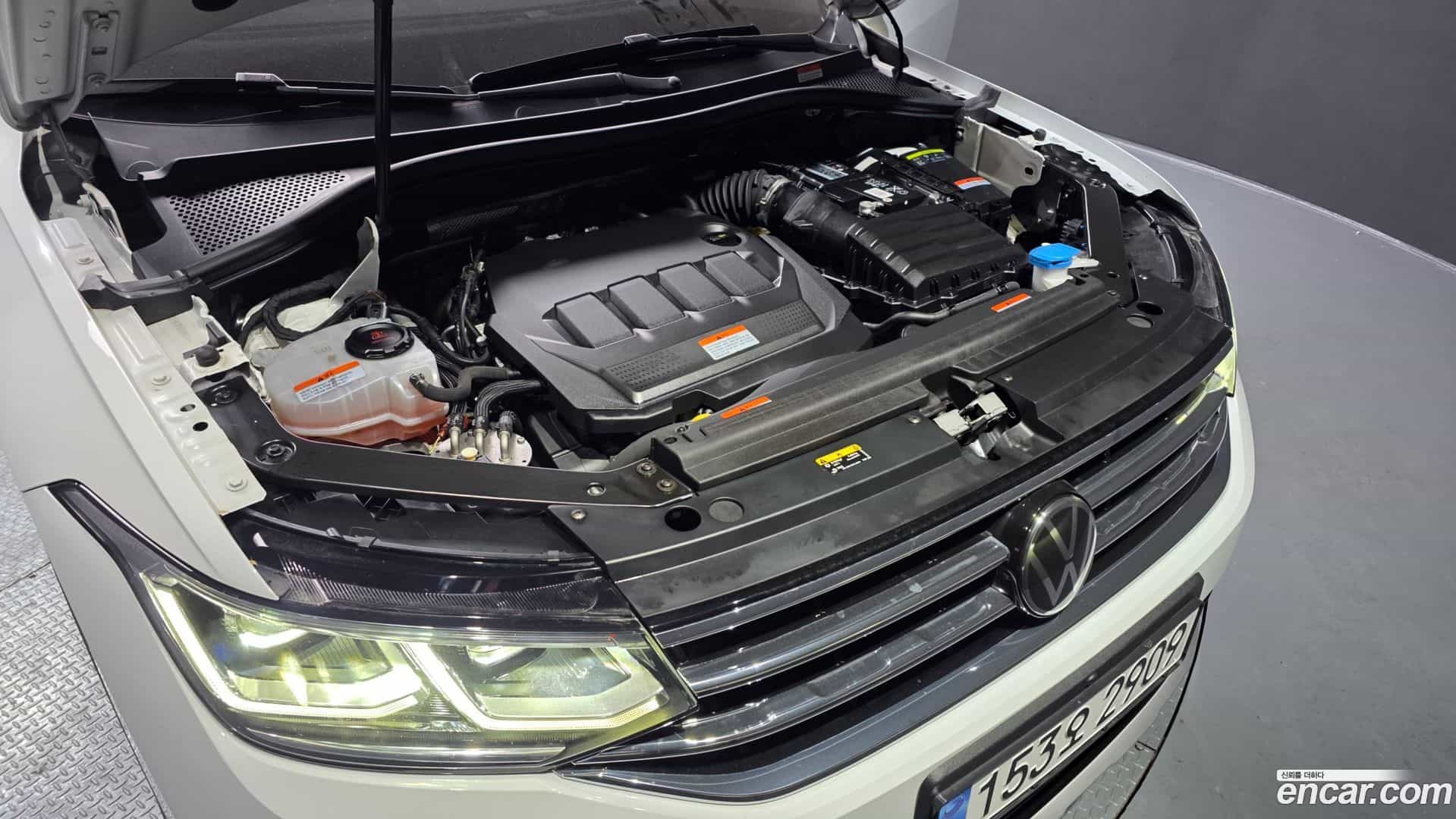 Tiguan Volkswagen 2022.11-INNER-006