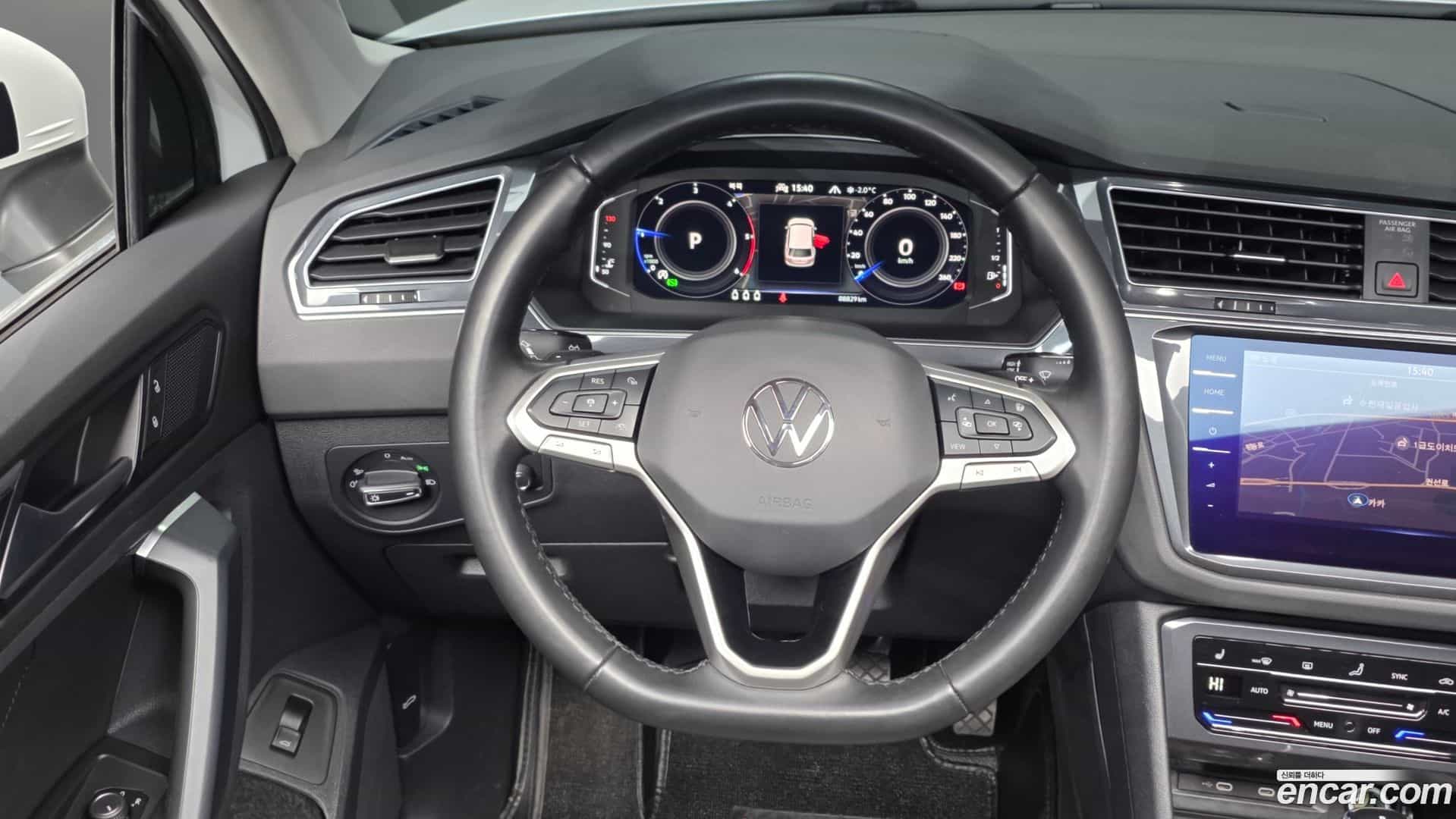 Tiguan Volkswagen 2022.11-OPTION-017