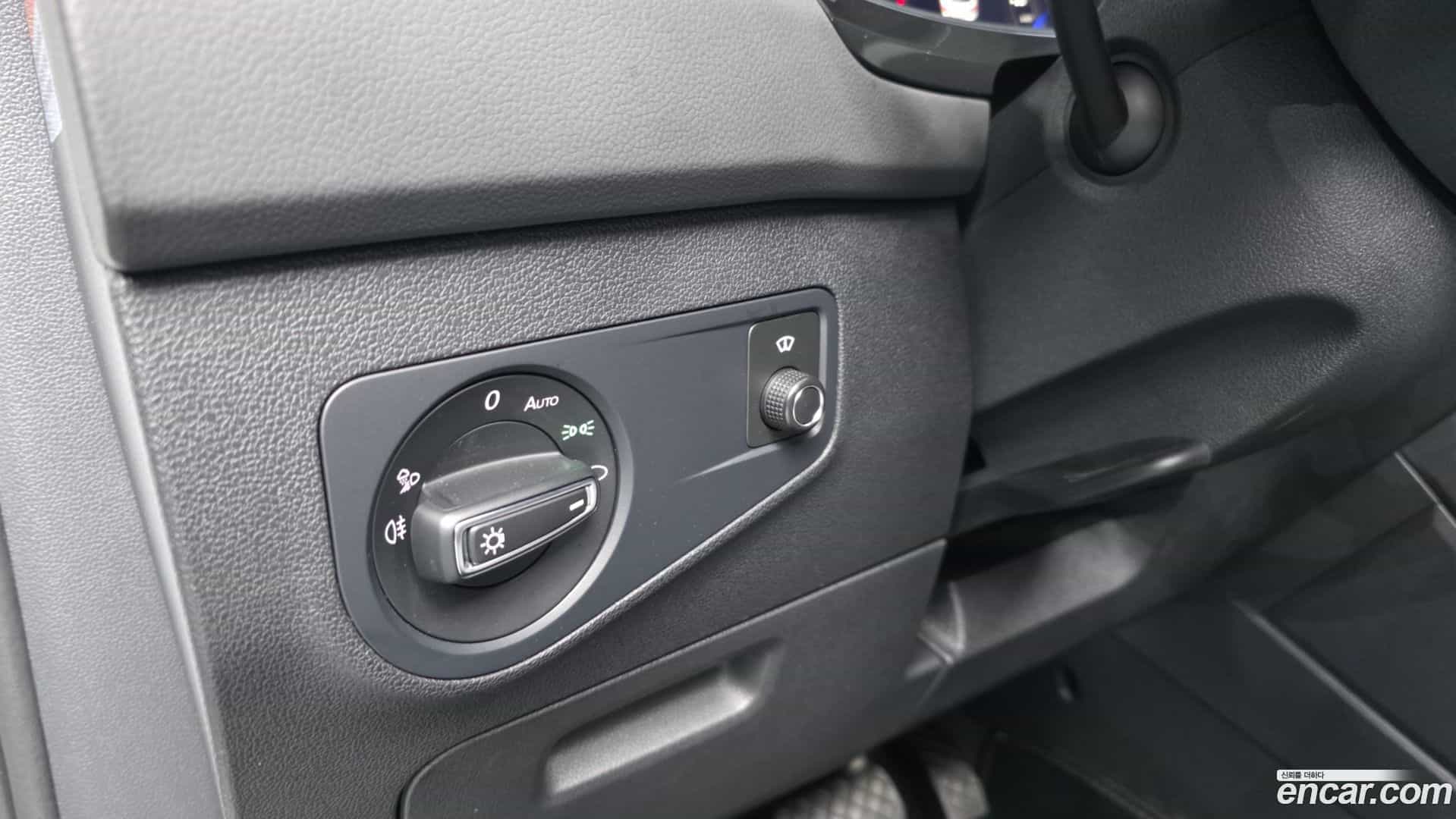 Tiguan Volkswagen 2022.11-OPTION-021