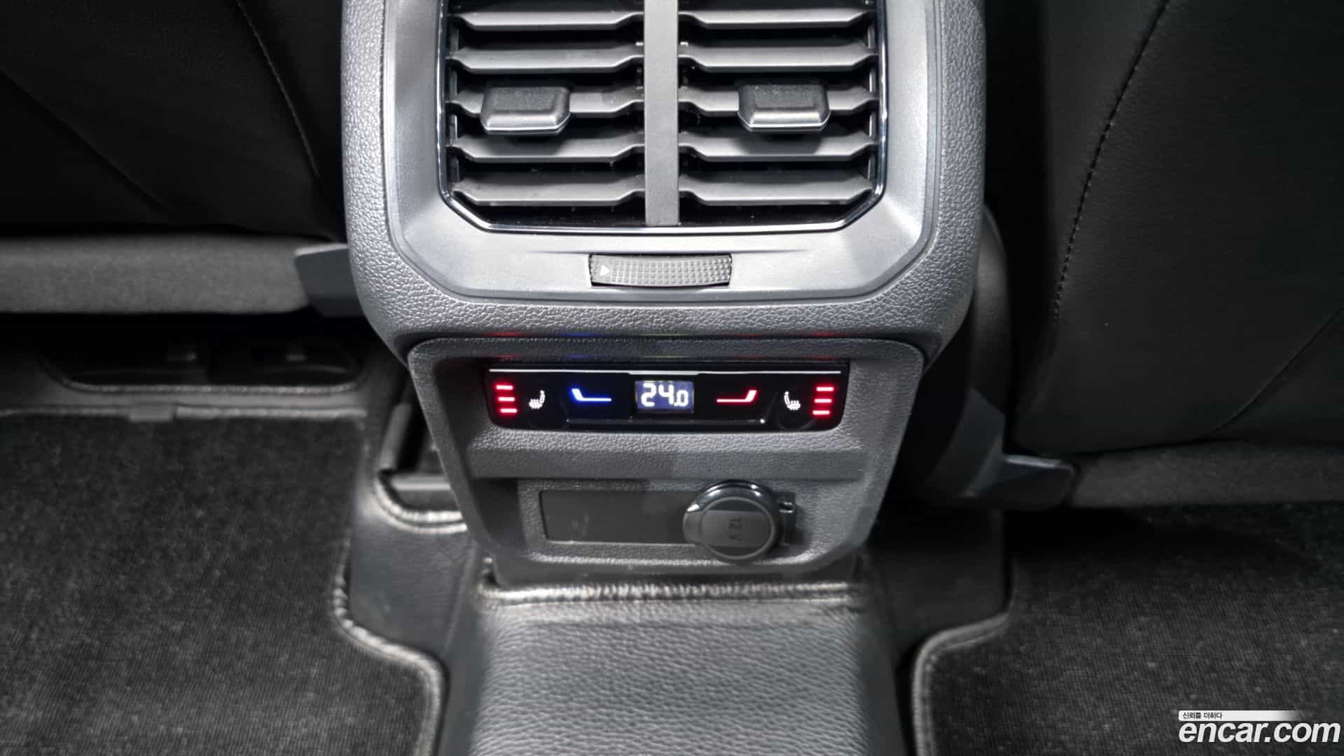 Tiguan Volkswagen 2022.11-OPTION-023