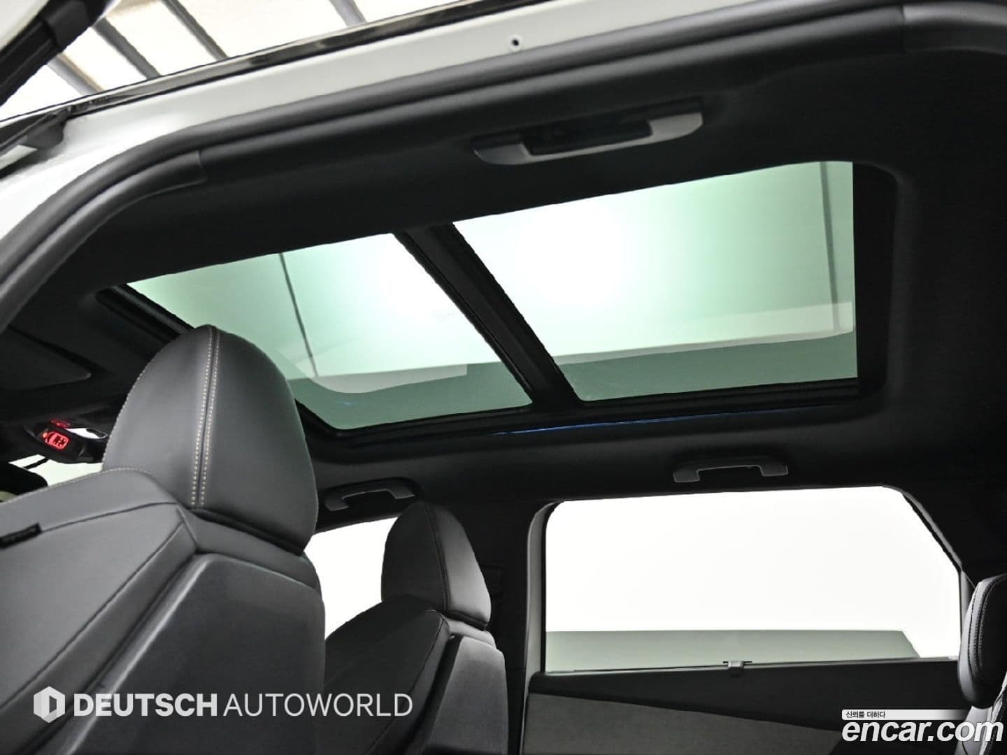 Main__Slider__Photo:5008 Peugeot 2021.5-18