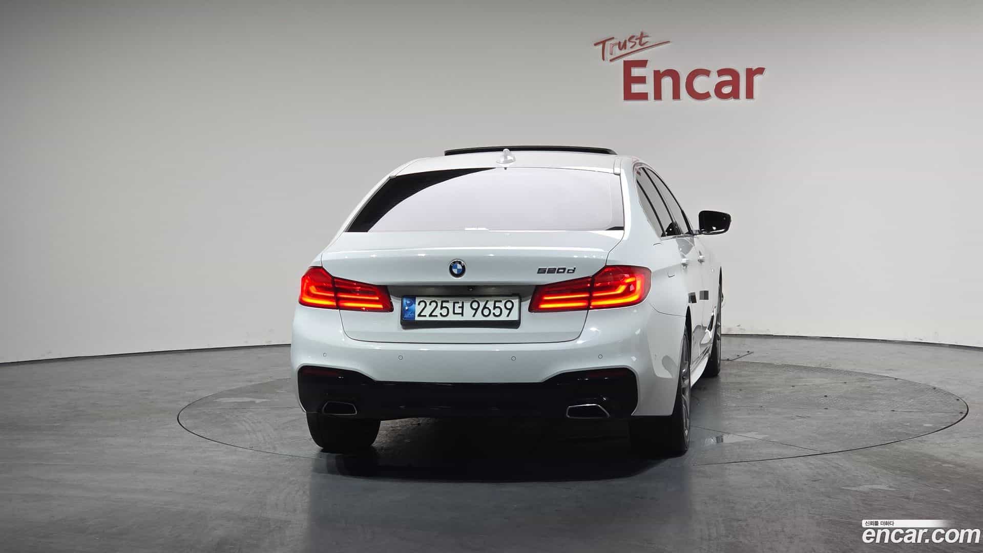 5-Series BMW 2018.0-OUTER-004