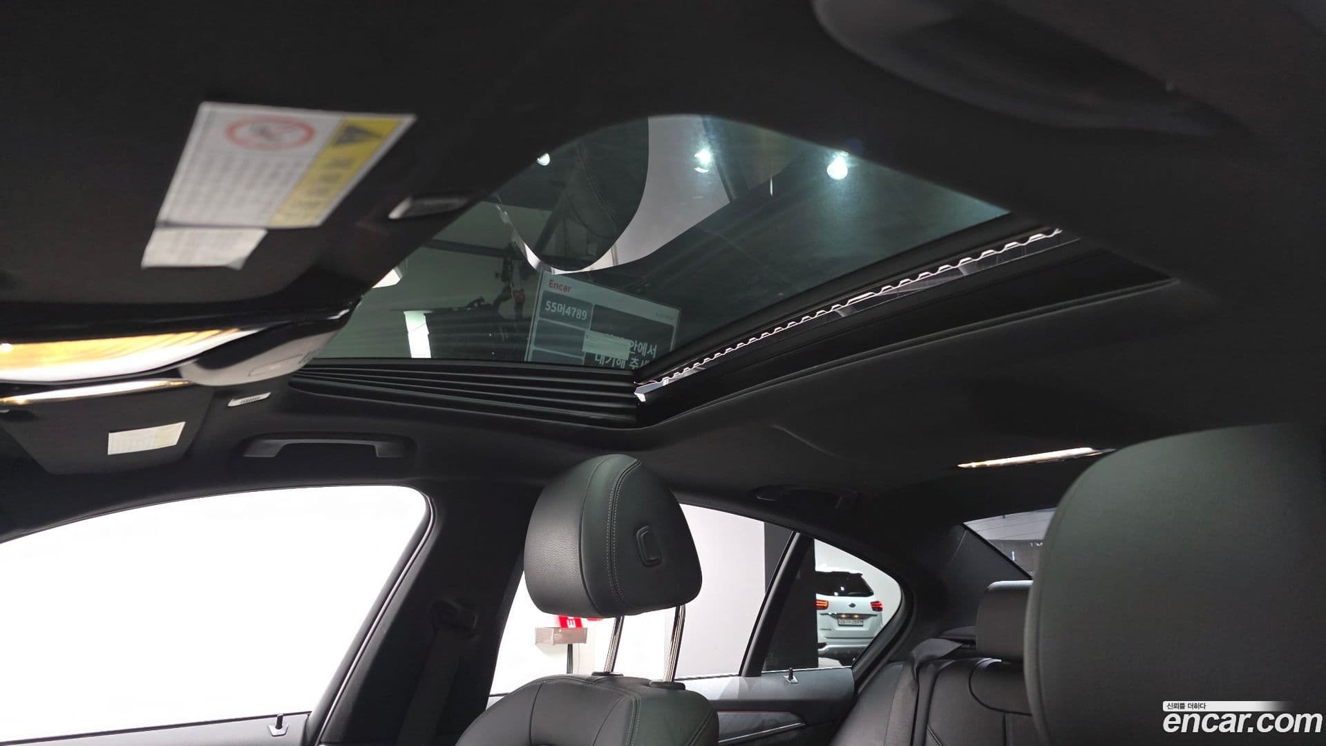 Main__Slider__Photo:5-Series BMW 2018.0-18