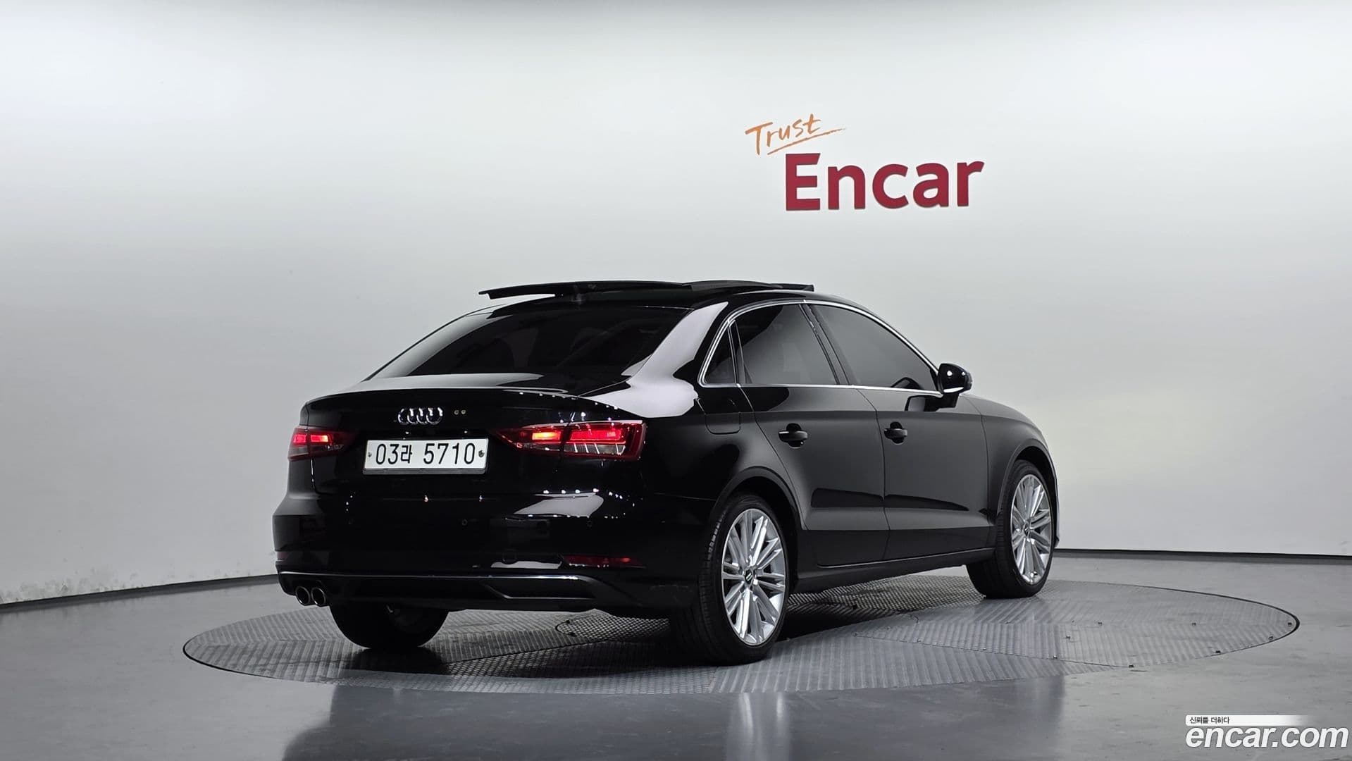 Main__Slider__Photo:A3 Audi 2018.8-1