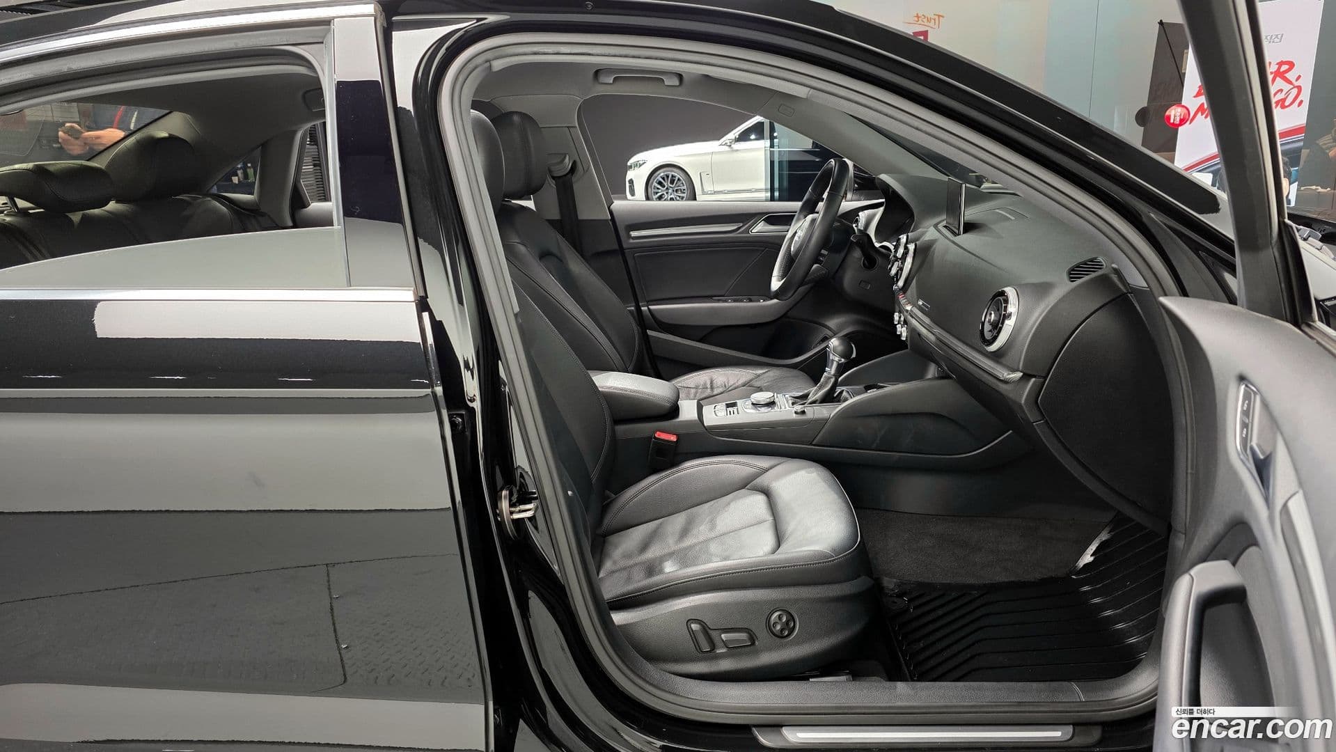 Main__Slider__Photo:A3 Audi 2018.8-9