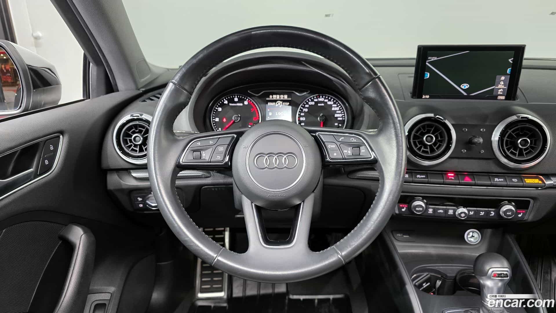 A3 Audi 2018.8-OPTION-017
