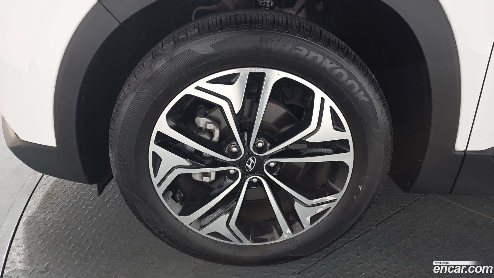 Main__Slider__Photo:Santafe Hyundai 2019.0-4