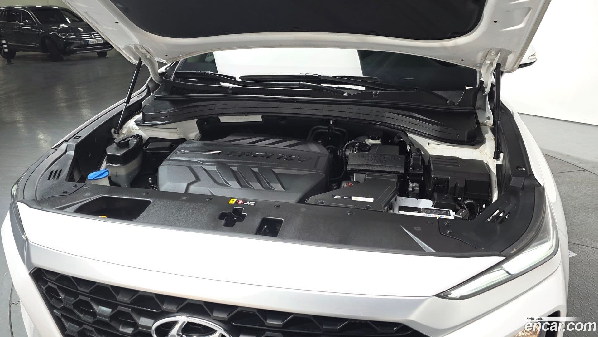 Main__Slider__Photo:Santafe Hyundai 2019.0-5