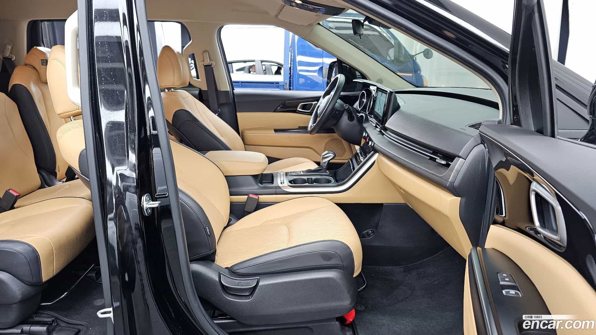 Canival Kia 2023.3-OPTION-015