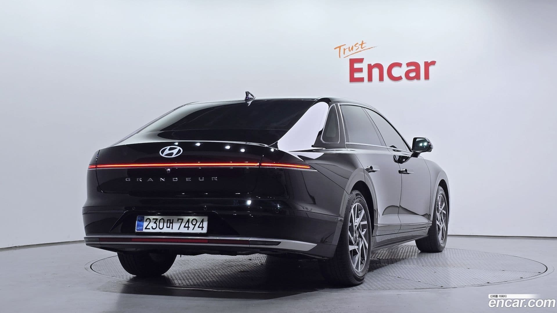 Main__Slider__Photo:Grandeur Hyundai 2025.2-1