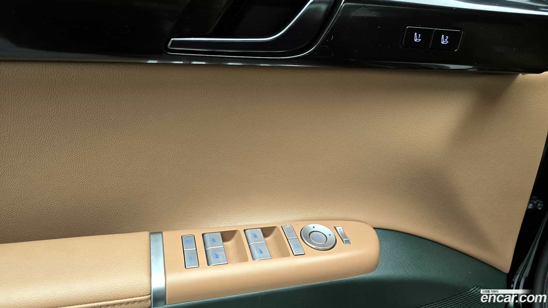 Grandeur Hyundai 2025.2-OPTION-022