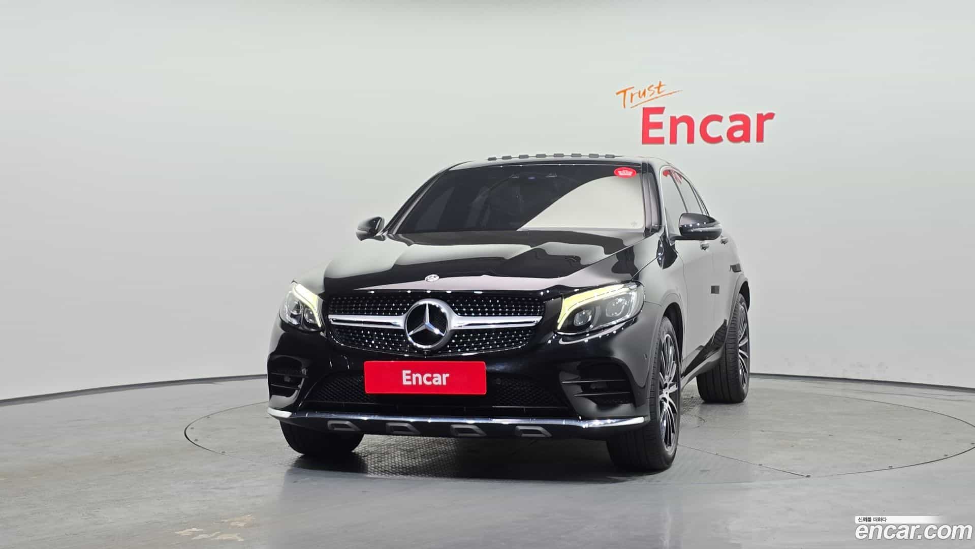 GLC-Class Mercedes-Benz 2019.5-OUTER-003