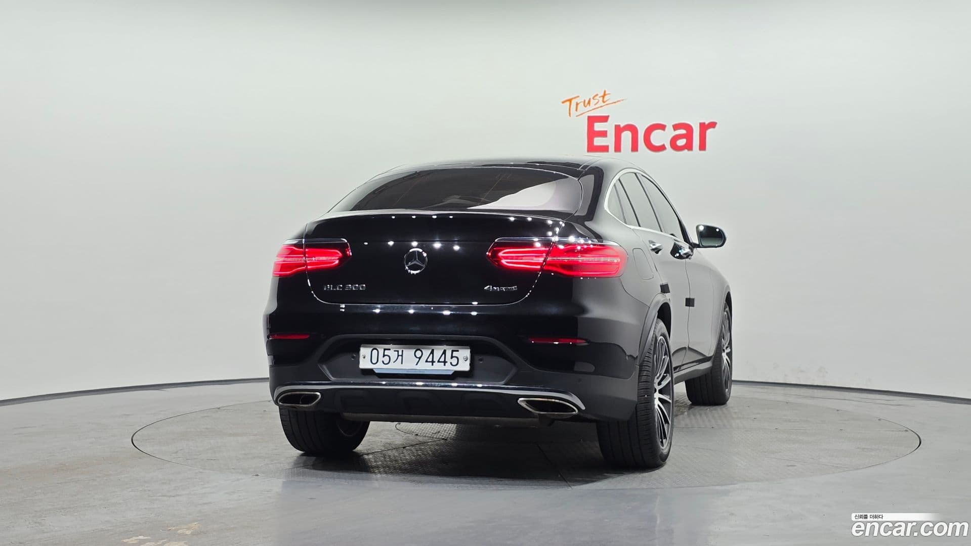 Main__Slider__Photo:GLC-Class Mercedes-Benz 2019.5-3