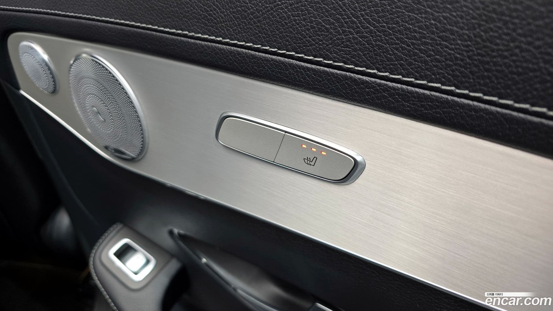 Main__Slider__Photo:GLC-Class Mercedes-Benz 2019.5-18