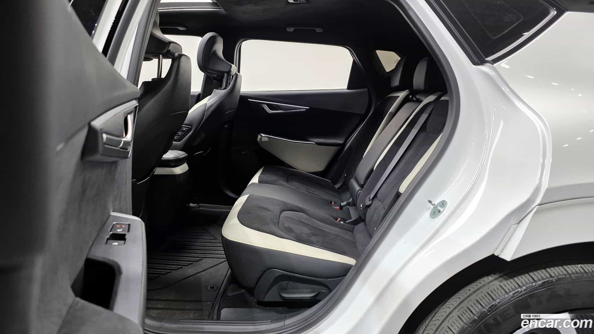 EV6 Kia 2023.2-OPTION-016