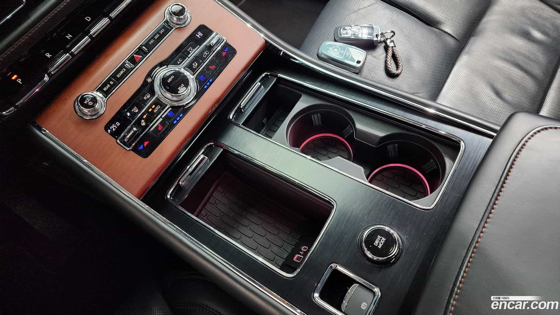 Aviator Lincoln 2020.8-INNER-009