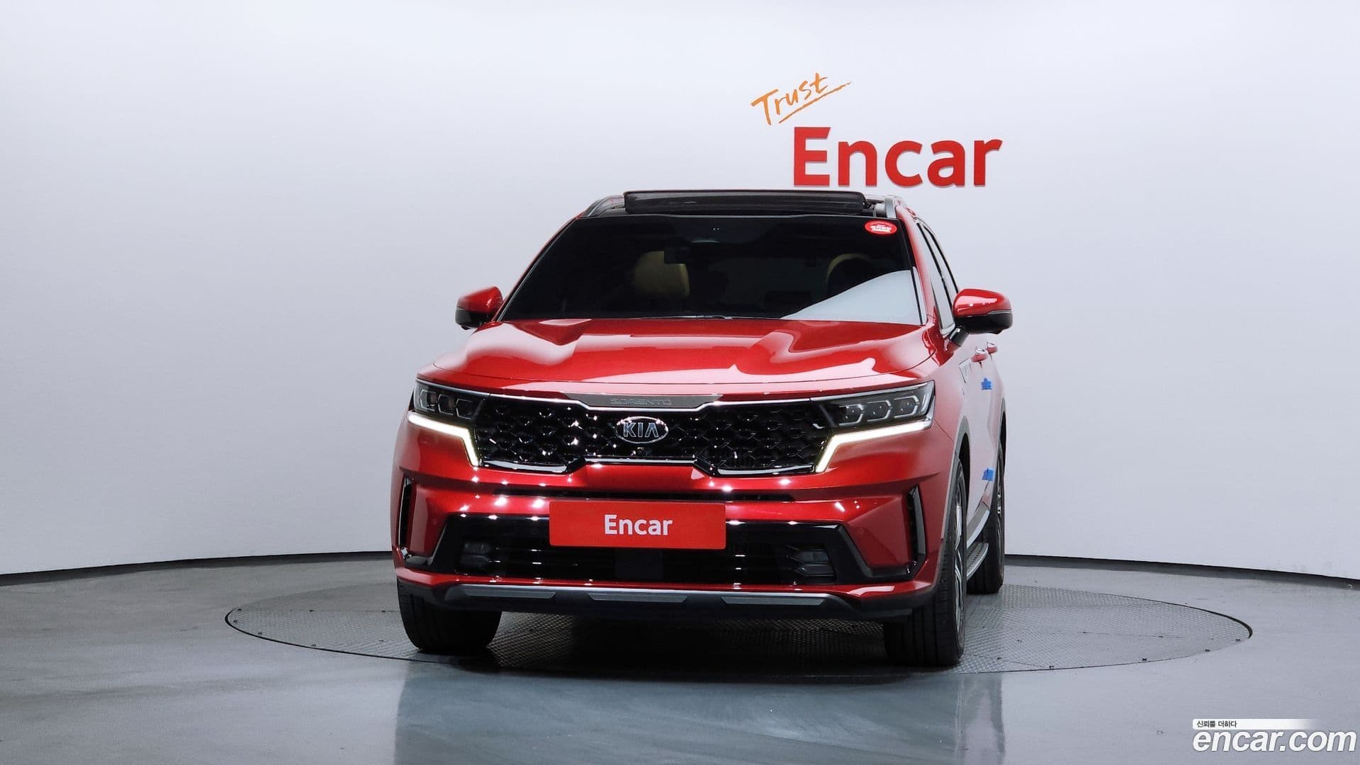 Main__Slider__Photo:Sorento Kia 2021.4-2