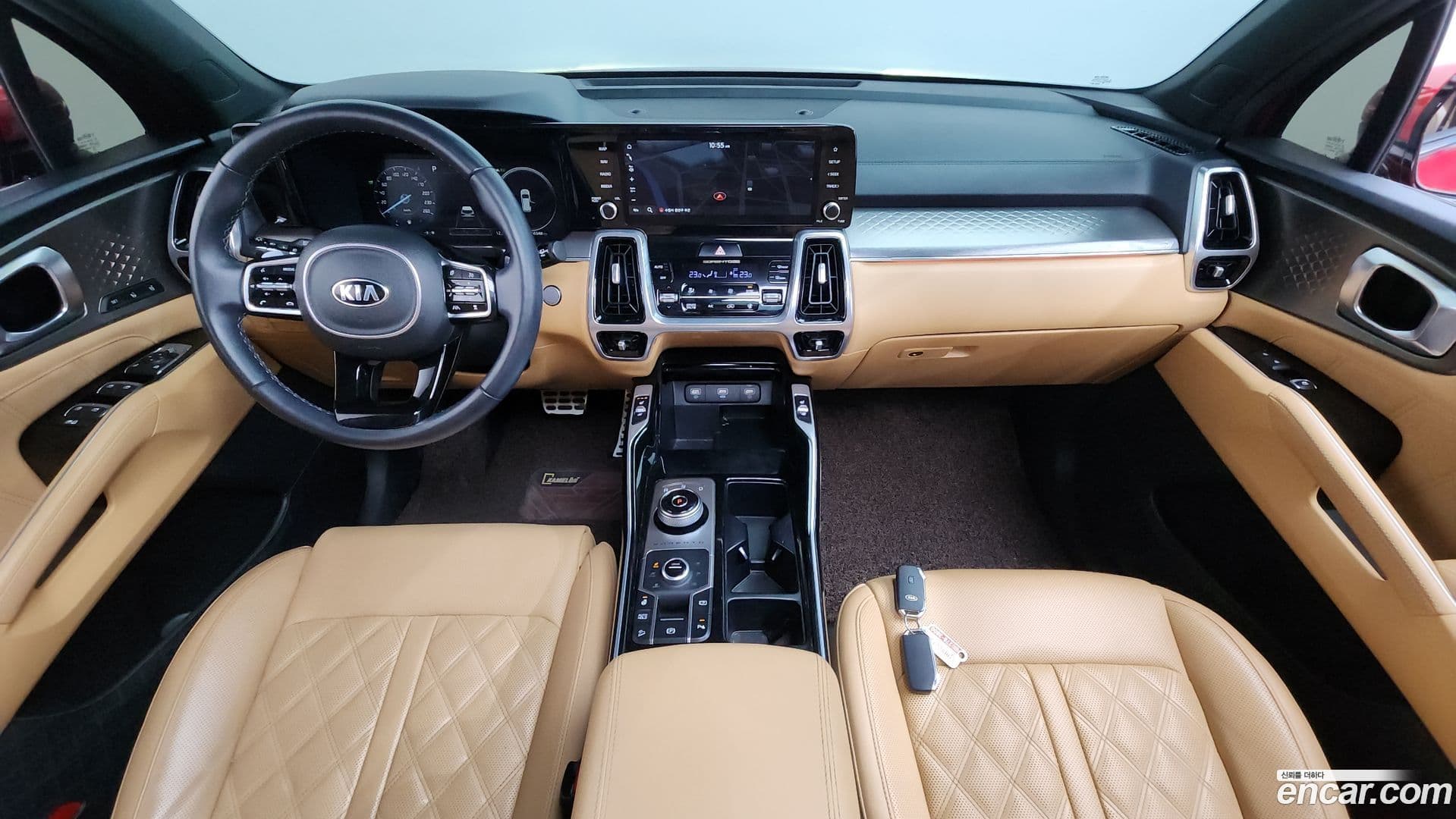 Main__Slider__Photo:Sorento Kia 2021.4-6