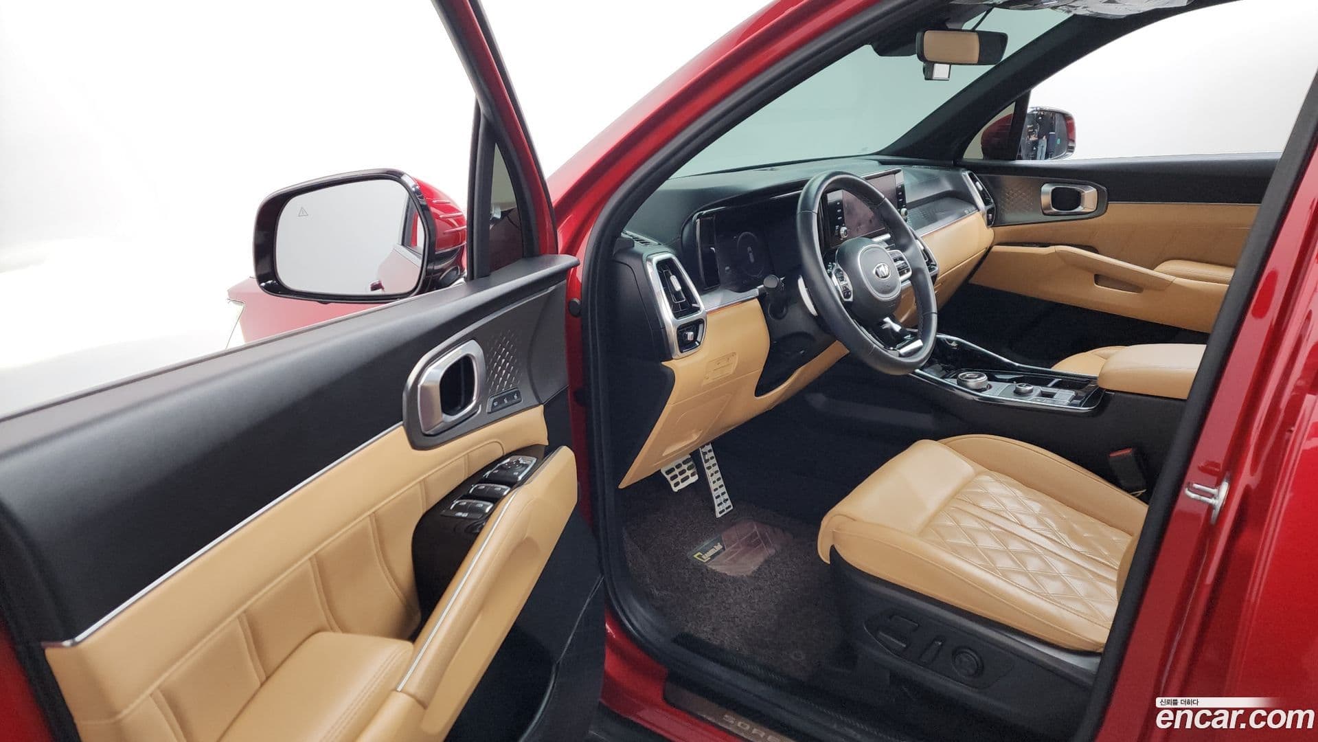 Main__Slider__Photo:Sorento Kia 2021.4-9