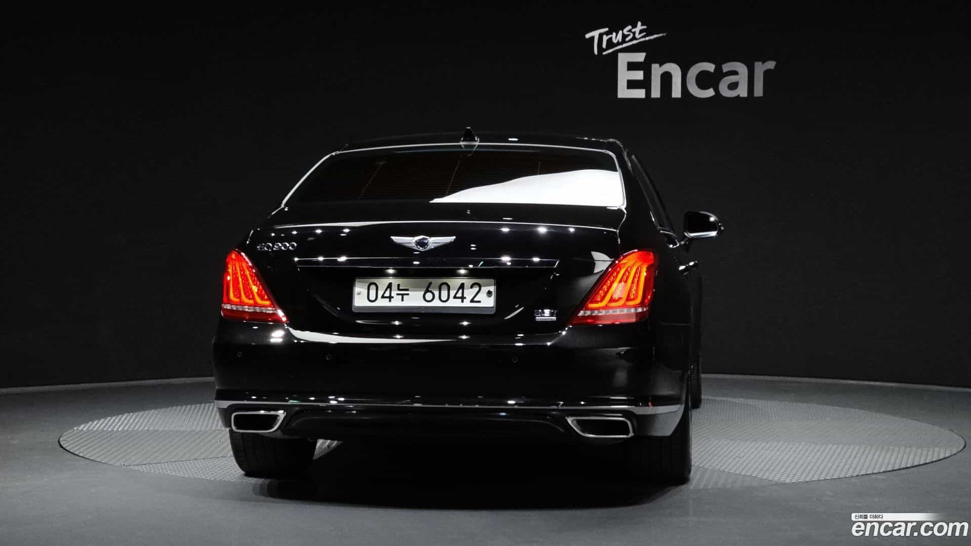 EQ900 Genesis 2018.11-OUTER-004