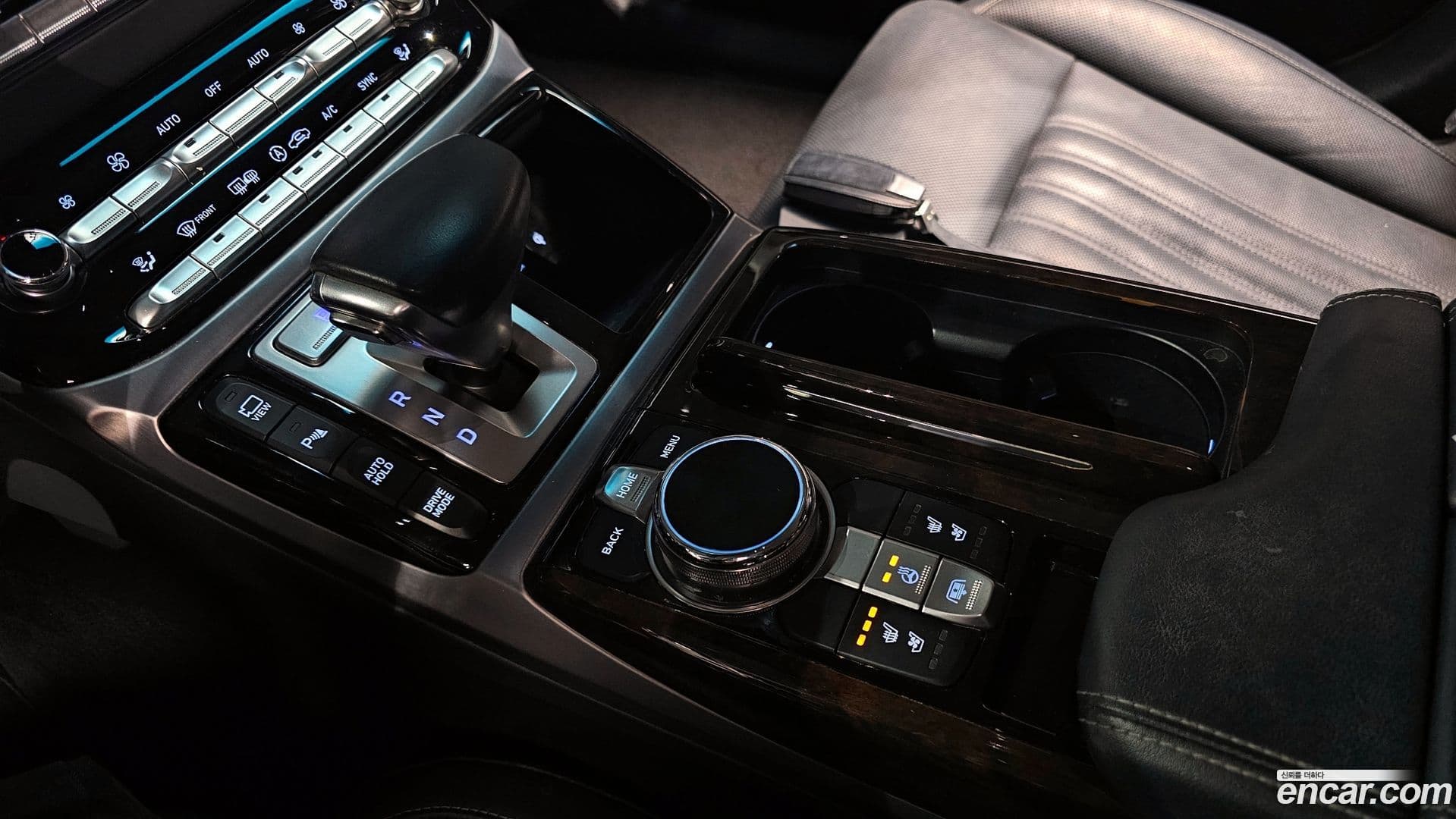 Main__Slider__Photo:EQ900 Genesis 2018.11-8