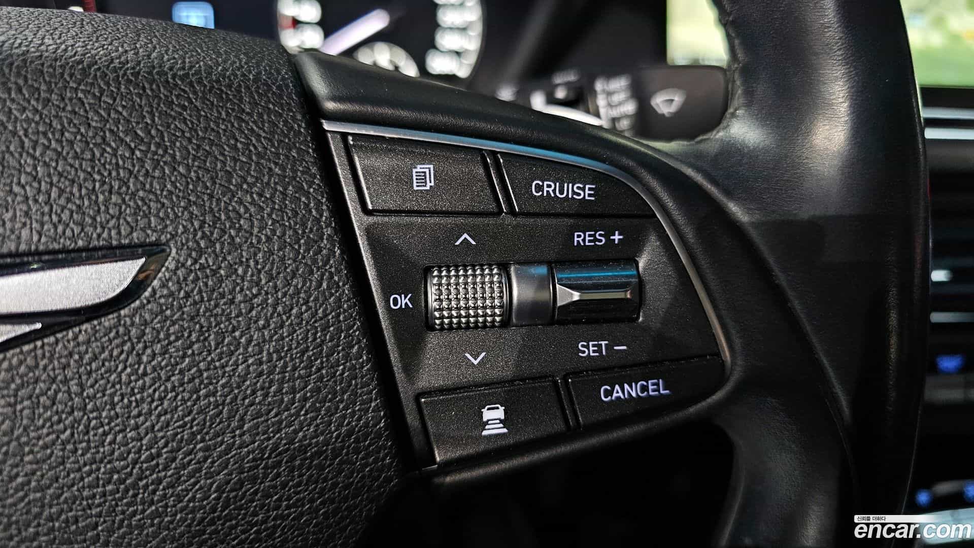 EQ900 Genesis 2018.11-OPTION-020