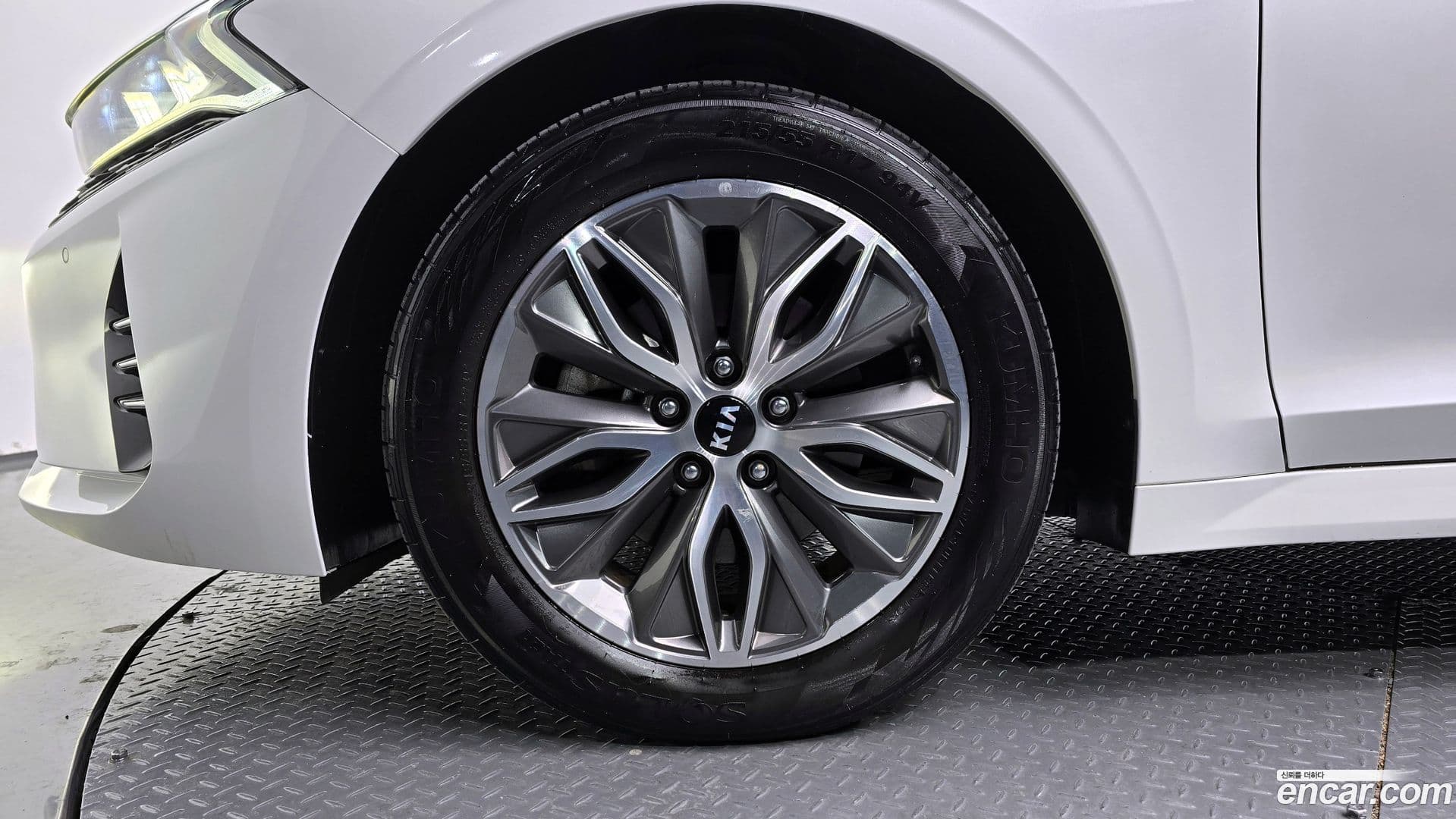 Main__Slider__Photo:K5 Kia 2021.2-4