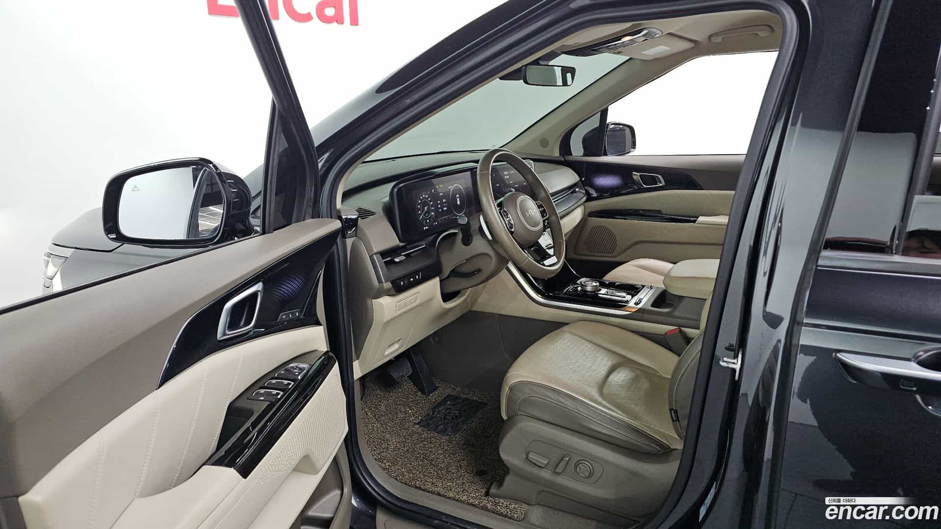 Canival Kia 2023.0-INNER-010