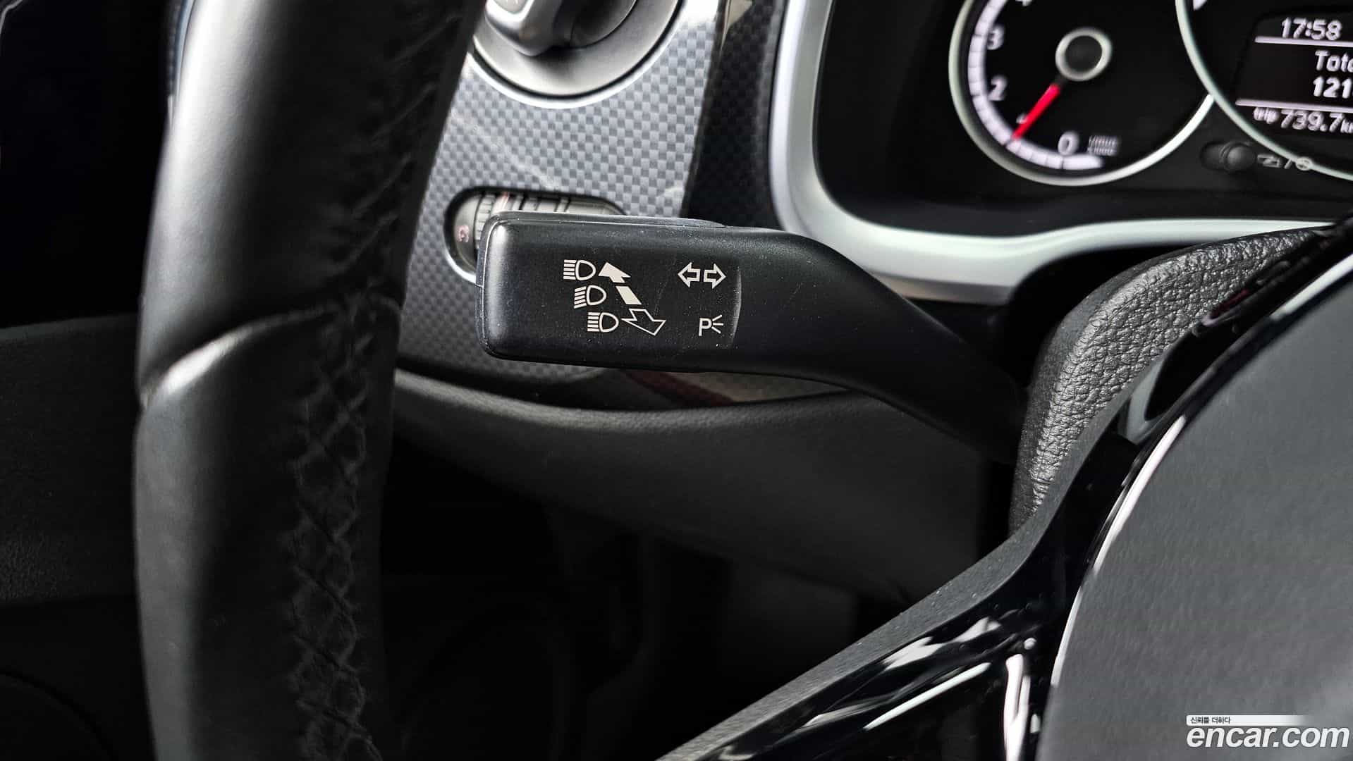 Beatle Volkswagen 2012.9-OPTION-018