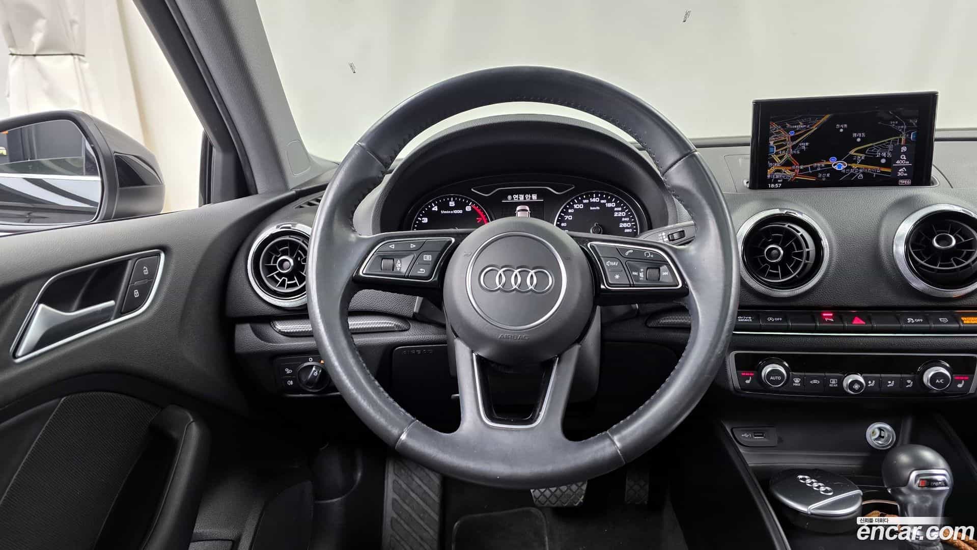 A3 Audi 2018.7-OPTION-017