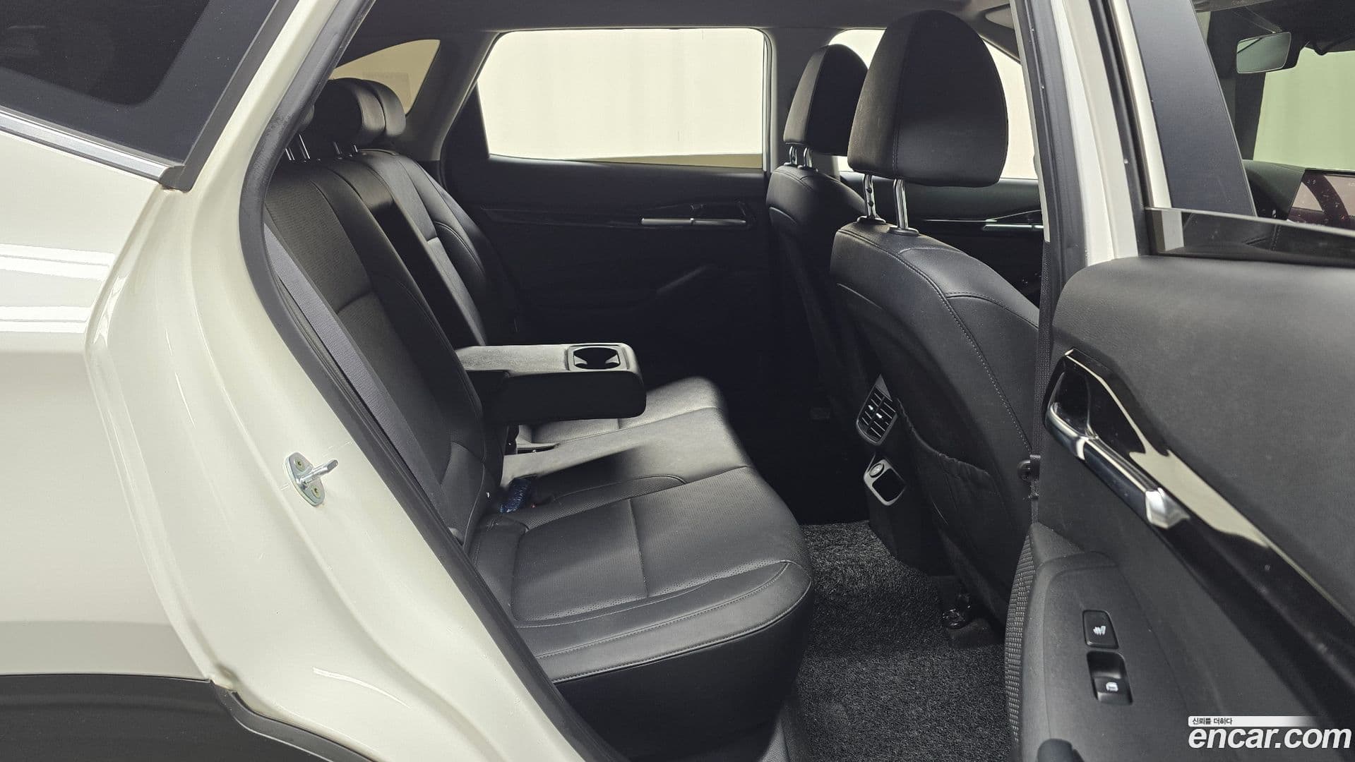 Main__Slider__Photo:Seltos Kia 2020.4-11