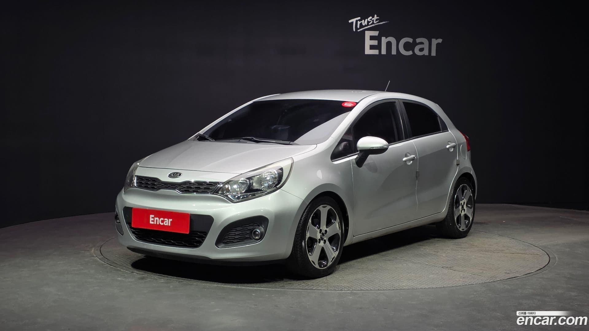 Main__Slider__Photo:pride Kia 2012.0-0