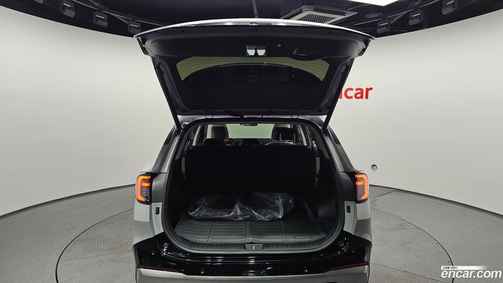 Main__Slider__Photo:Sportage Kia 2025.0-19