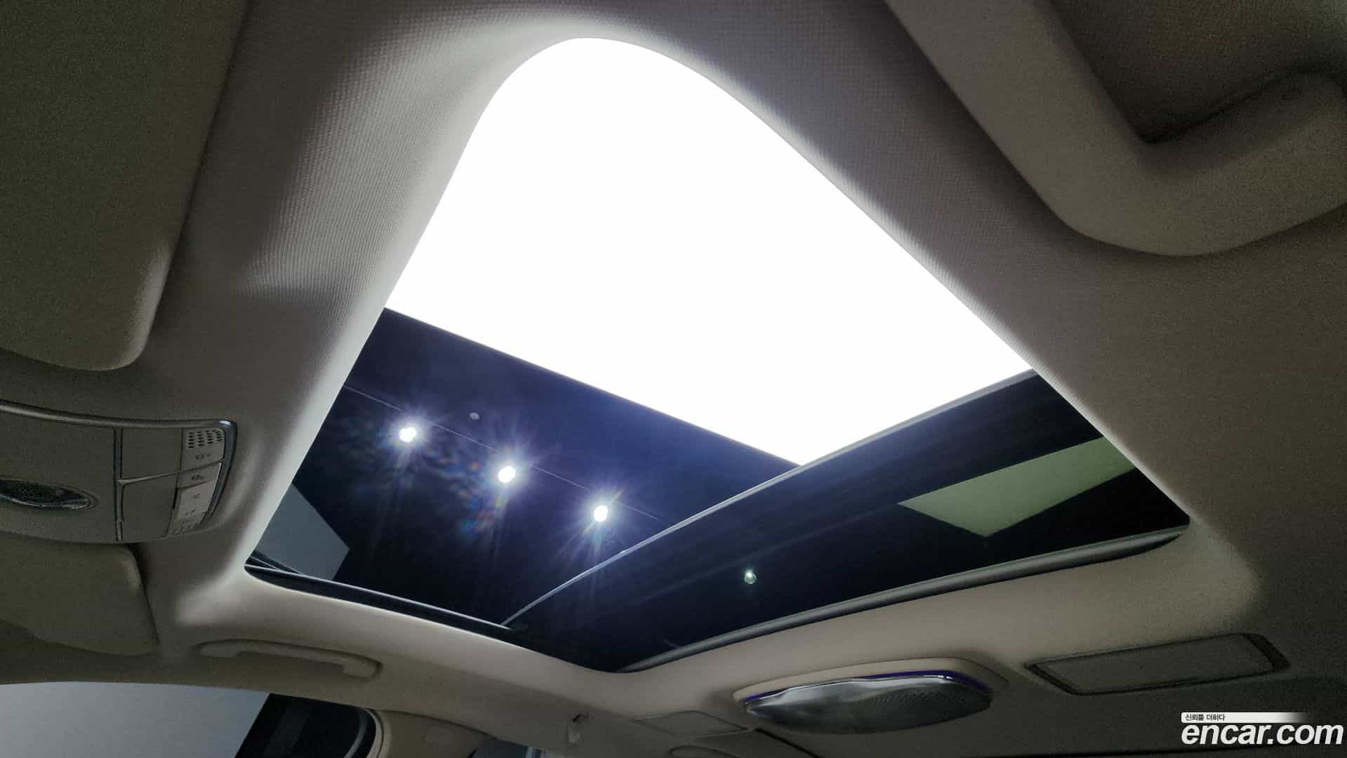 S-Class Mercedes-Benz 2015.9-OPTION-022