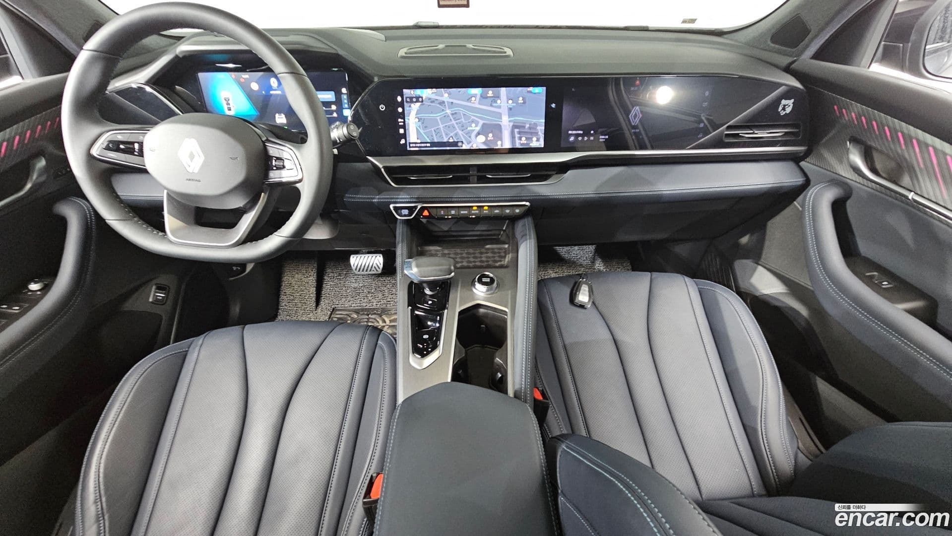 Main__Slider__Photo:Grand Koleos Renault-KoreaSamsung 2025.3-6