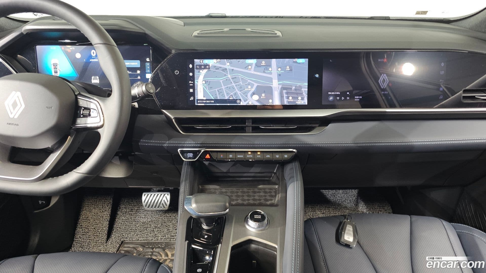 Main__Slider__Photo:Grand Koleos Renault-KoreaSamsung 2025.3-13