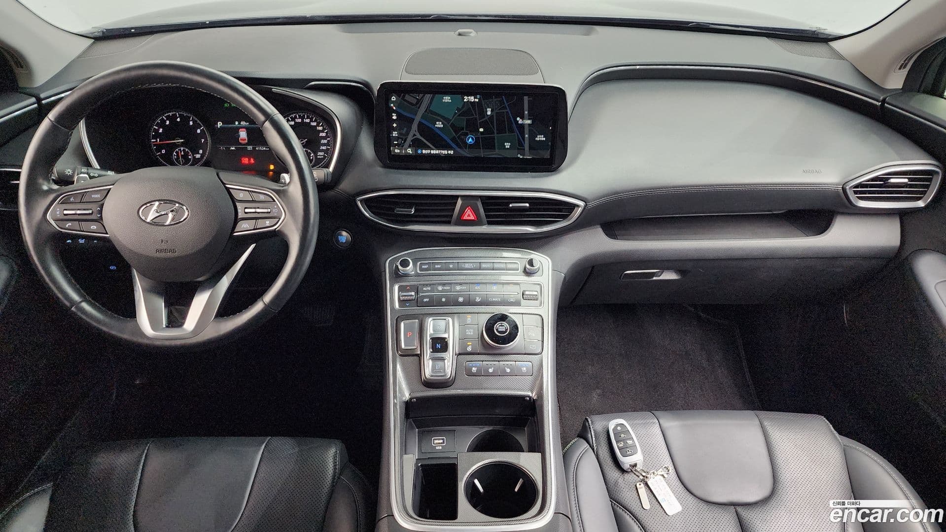 Main__Slider__Photo:Santafe Hyundai 2020.11-6