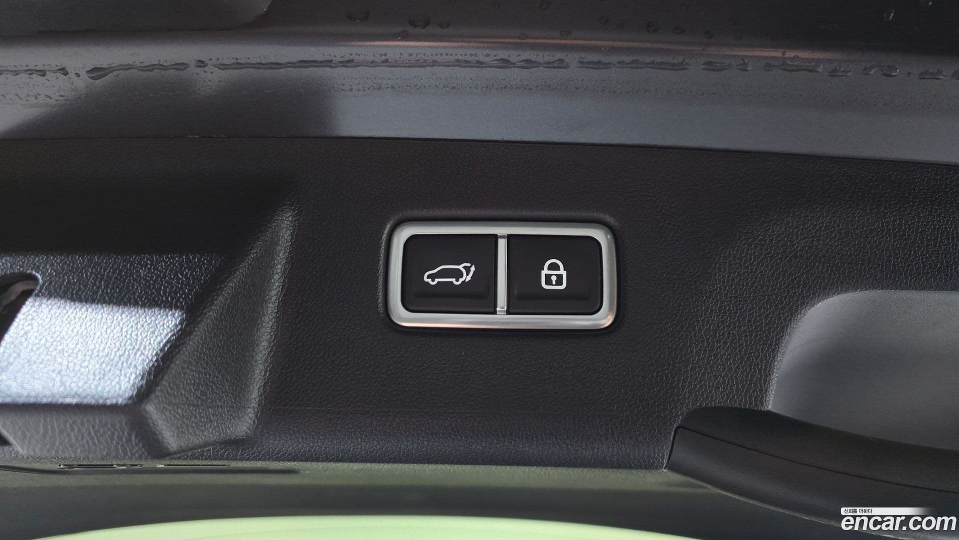 Main__Slider__Photo:Sorento Kia 2021.0-19