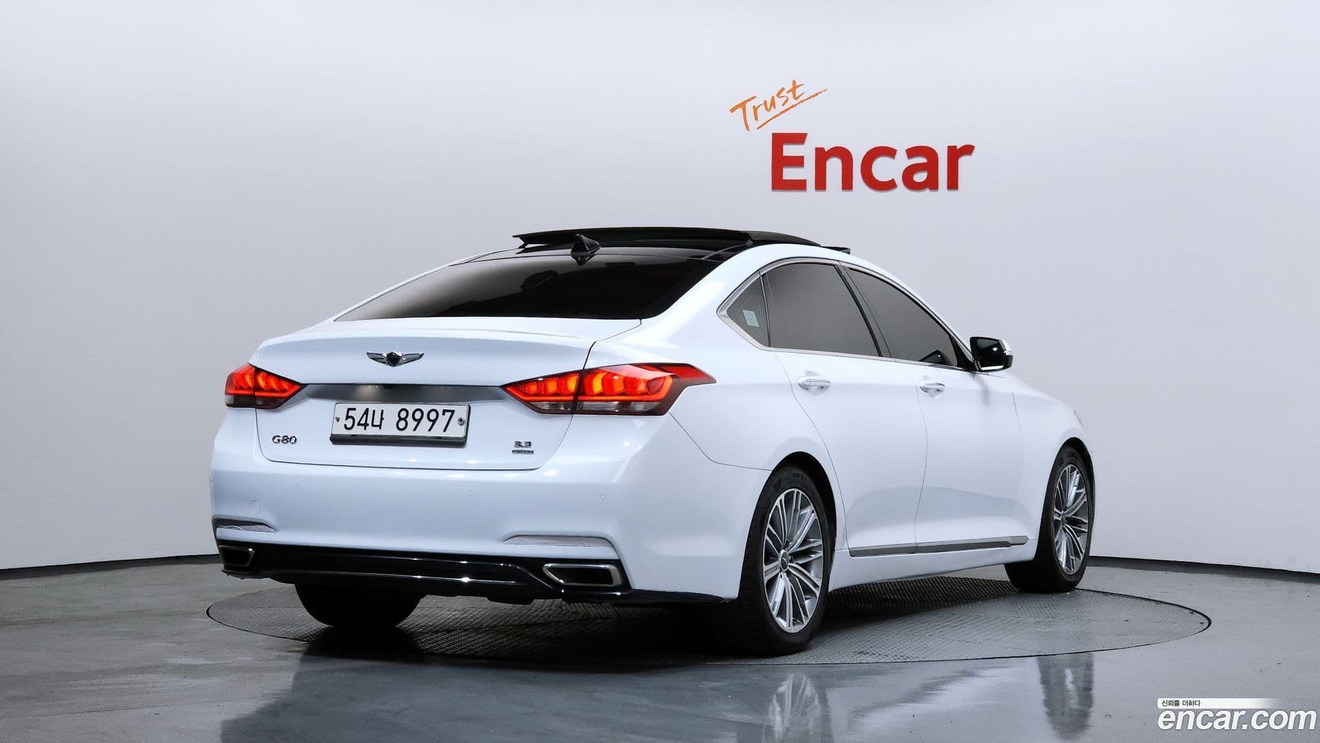 Main__Slider__Photo:G80 Genesis 2018.0-1