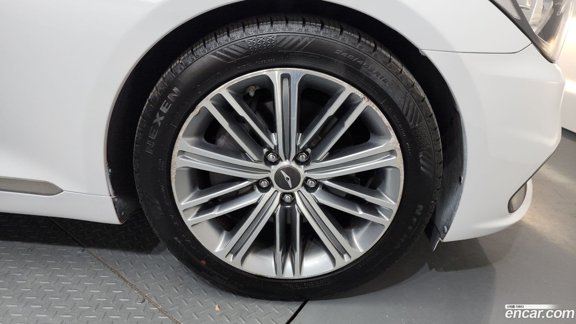 Main__Slider__Photo:G80 Genesis 2018.0-4