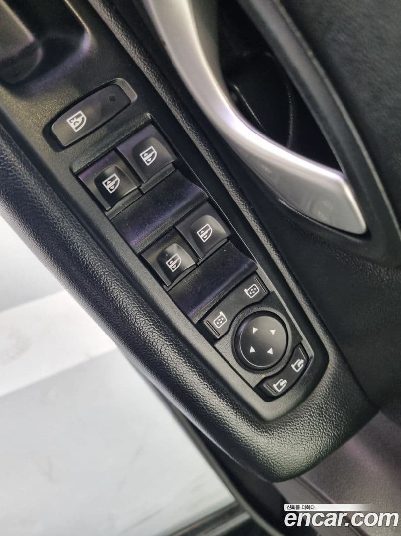 Main__Slider__Photo:SM3 Renault-KoreaSamsung 2014.7-12