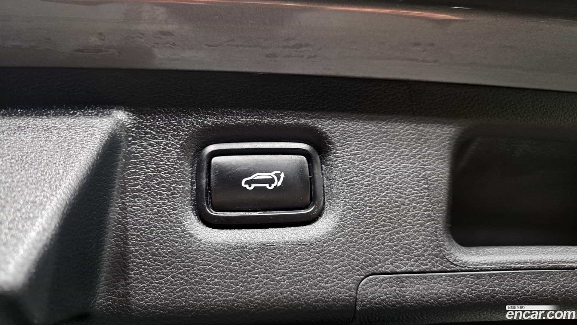 Santafe Hyundai 2022.3-OPTION-023