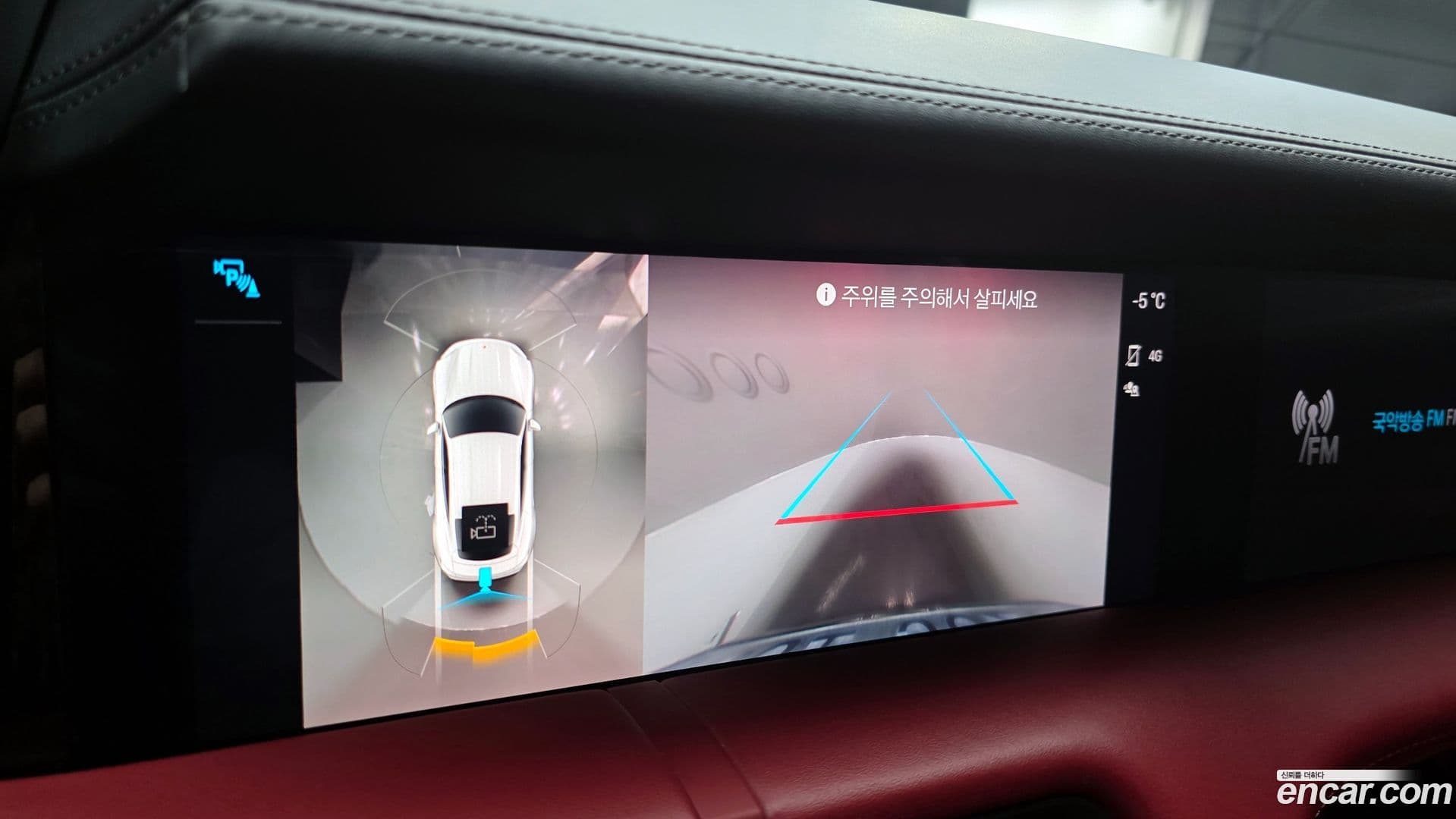 Main__Slider__Photo:Taycan Porsche 2021.1-14