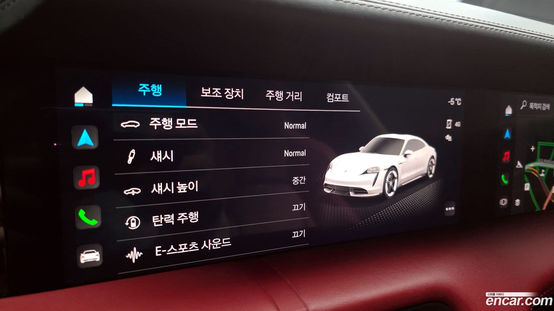 Main__Slider__Photo:Taycan Porsche 2021.1-16