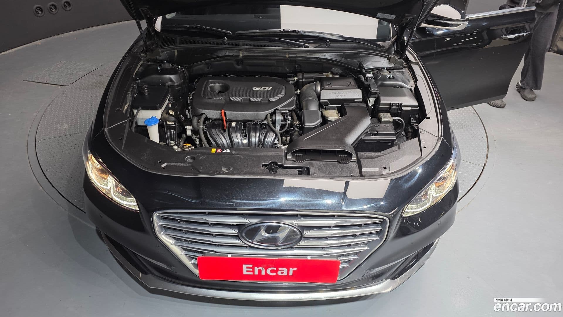 Main__Slider__Photo:Grandeur Hyundai 2018.11-5